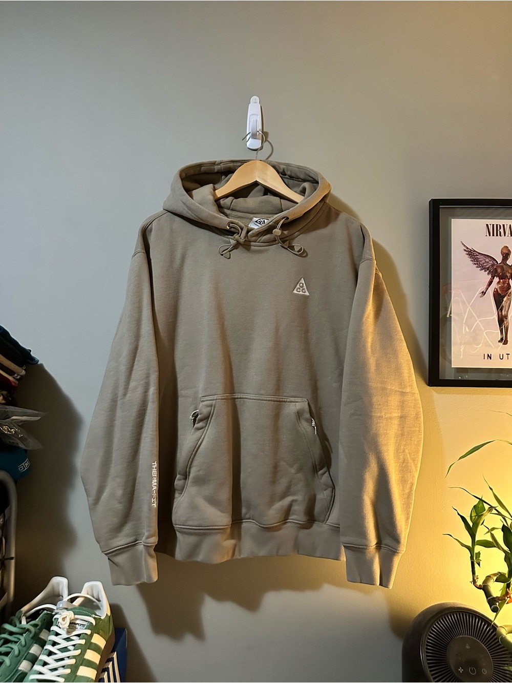 Nike ACG  Hooded Pullover